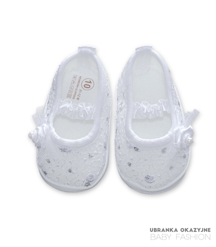 Balerinki Białe dla niemowlaka do chrztu z cekinami