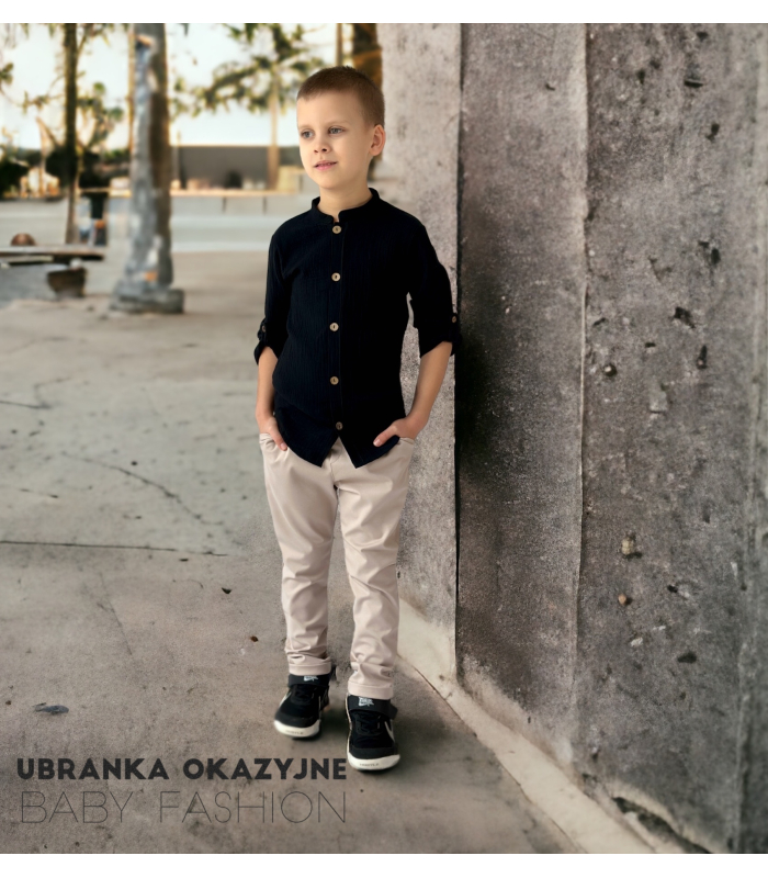Czarna koszula z muślinu dla chłopca