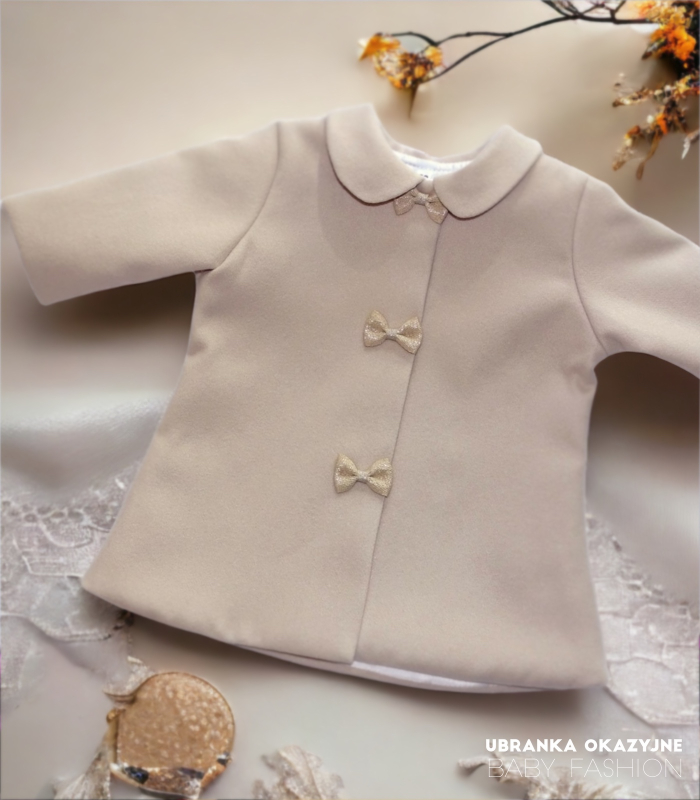 Płaszczyk beżowy z kołnierzykiem